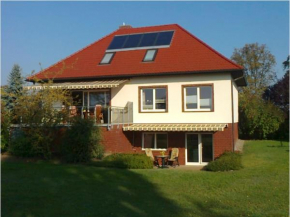 Geräumige Wohnung mit Terrasse in ruhiger Lage
